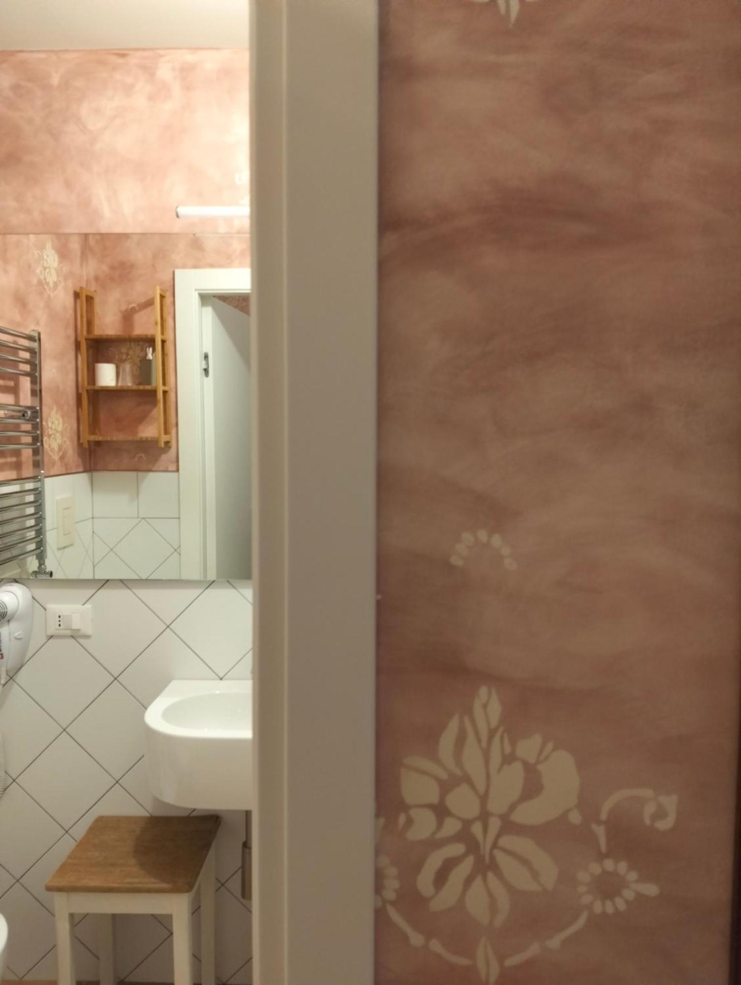 Dogana D'Acqua Rooms & Art Livourne Chambre photo
